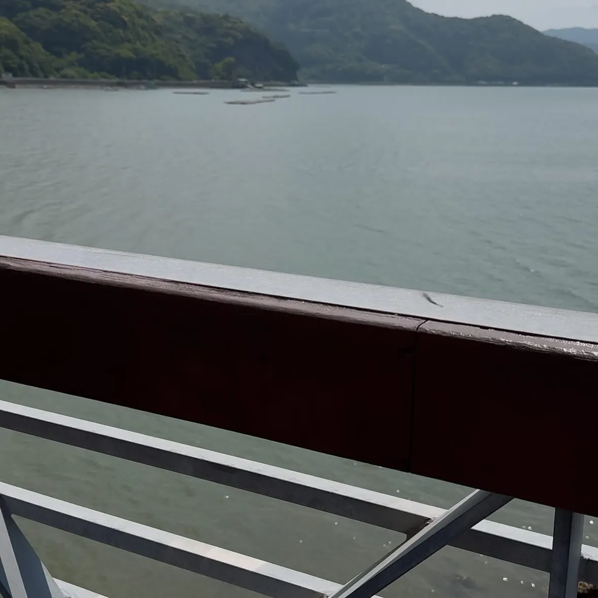 🌊🏡 海の上に浮かぶ至福のひとときはいかがですか？コテージス...