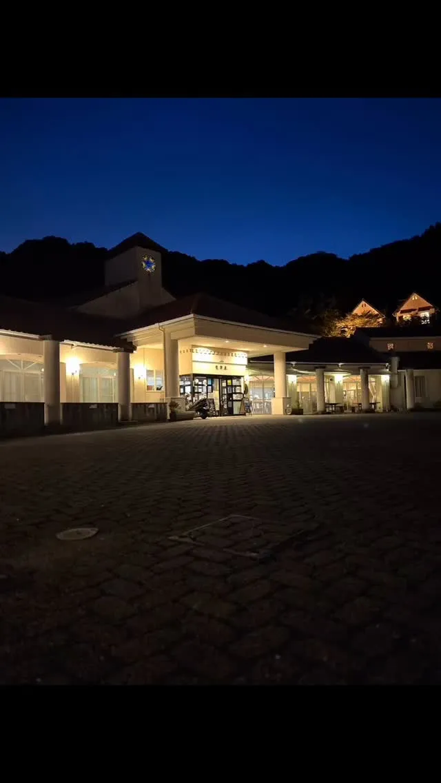 ９月になりましたが、まだまだ暑い日が続いていますね🌞。